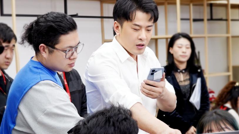 带货|辛巴团队女网红徐捷，被曝售假：198元购买的口红，经检验为假货