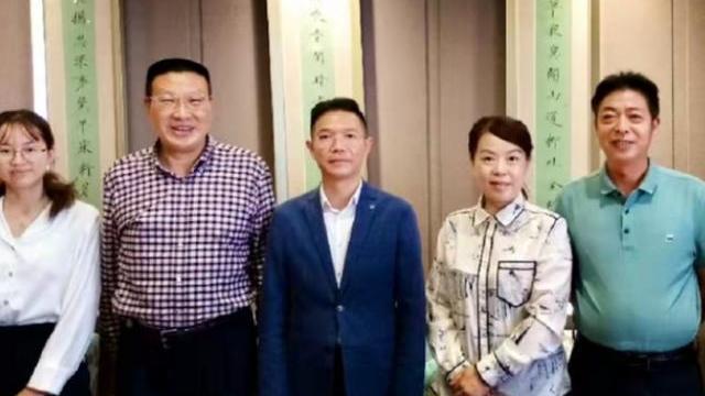 许敏|许敏已收到上诉回执！打脸主持人张越，杜粉：查真相只为赚钱捞米