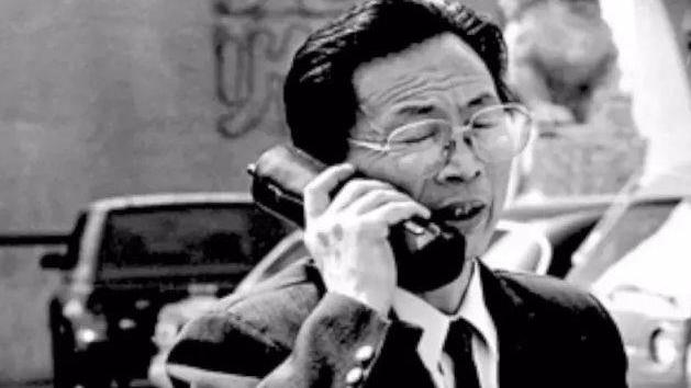中国第一位办手机号码的人，当时号码随便选，最终他挑了什么号？