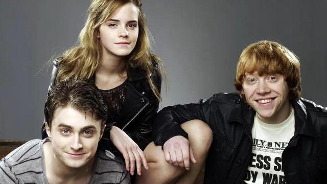 哈利·波特|《哈利波特》8位童星婚恋现状：罗恩生娃哈利羡慕，已婚的就一个