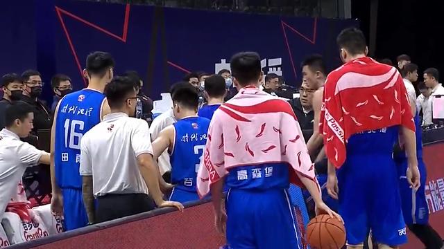 山东男篮|9连胜收官不是梦！山东名宿让传统鱼腩脱胎换骨，留在济南该多好
