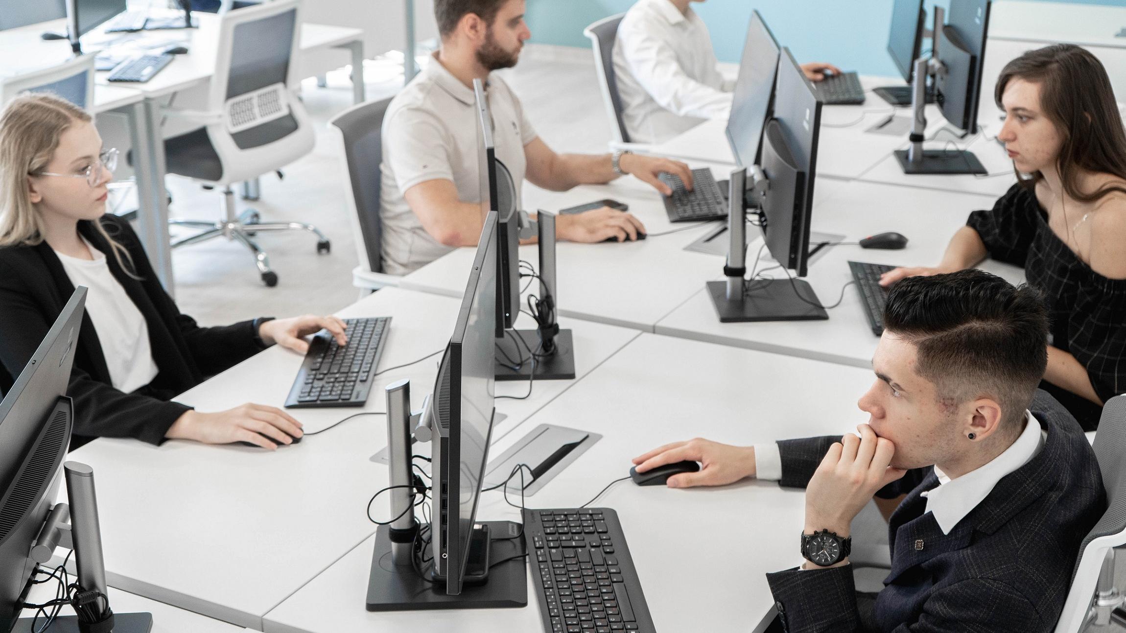 虚拟主机|搭建一个网站需要哪些东西？