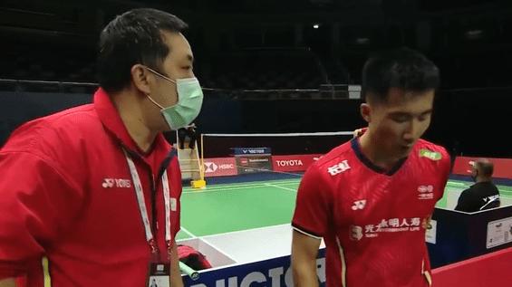 |国羽汤姆斯杯开局险些翻船：陆光祖2-1险胜波波夫，中途差点受伤
