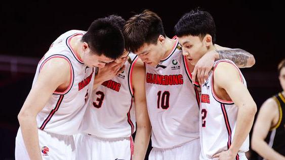 穆雷|广东要新老交替！威姆斯走人，苏伟或退役，杜锋重点培养六位新星