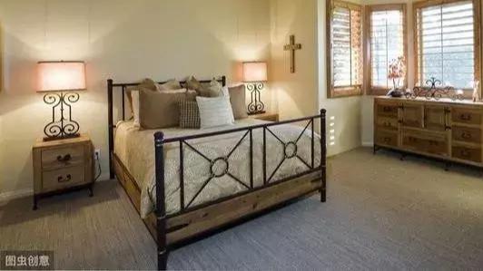 “卧室带阳台”的和“客厅带阳台”的房子哪个好？住进去就知道了