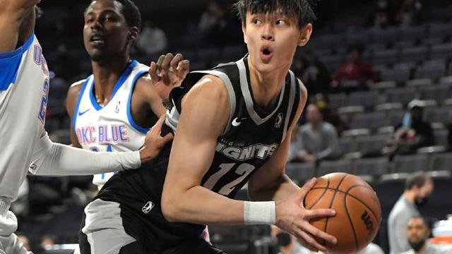 杰志|恭喜！中国男篮19岁新星收到NBA联合试训邀请，有望二轮被选中