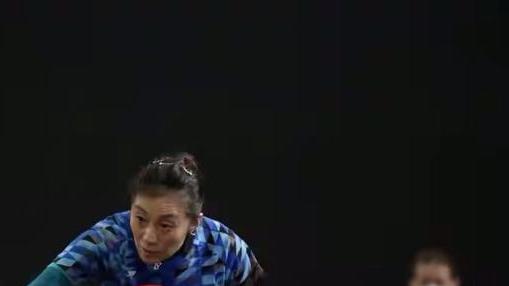 日本队|38岁华裔老将惊魂游走，0比2后连赢四局进决赛，日本女乒无缘会师