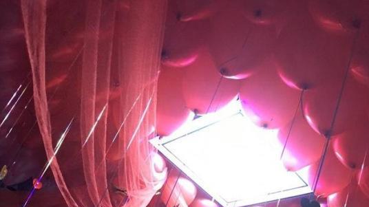 老妈给婚房做了个“气球吊顶”，照片发到业主群，大家都炸了锅！