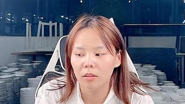 |三石直播与田静存在巨大的落差，如此套路还有多少铁粉愿意买账？