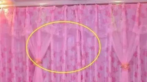 这4种窗帘最讨财神爷嫌弃，有钱人从不挂在家里，会越住越穷