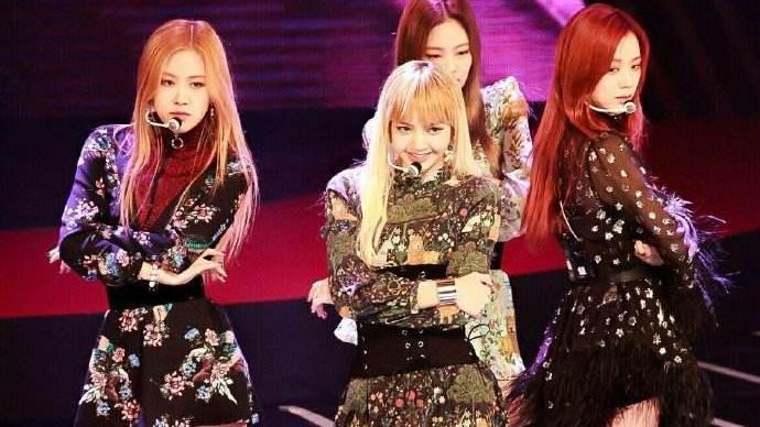 blackpink|BLACKPINK再创历史公开谈成名压力：表演像测试，被压得喘不过气