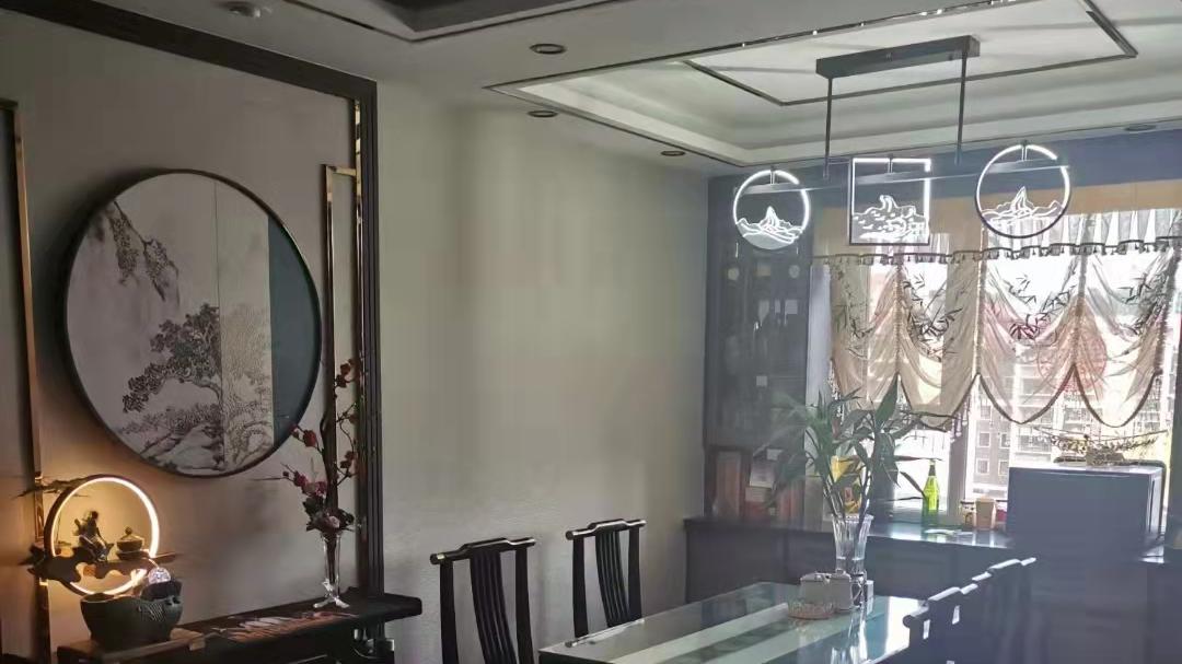 新中式设计，打破空间的限制，凝结中式的文人雅趣