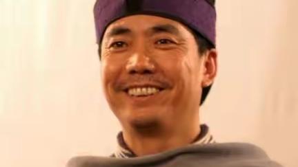 黄日华|模范父亲范明：对继子视如己出，对女儿严中带慈，今子女成骄傲