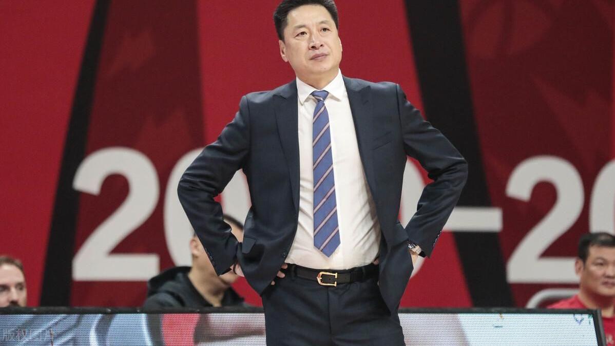 上海男篮|上海交易高诗岩筹码曝光：状元内线有望加盟辽宁，接班韩德君