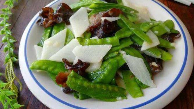 金针菇|山药配什么菜最好吃？推荐5种不同的做法，有甜有咸，好吃又营养