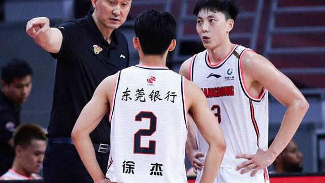 广东男篮|广东宏远阵容大调整！杜锋爱将遭放弃，马尚惊喜回归，汤杰成奇兵