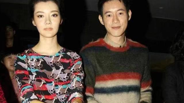 车晓|离婚后的车晓依旧穿大牌，复古麋鹿连衣裙尽显贵气，优雅又自信