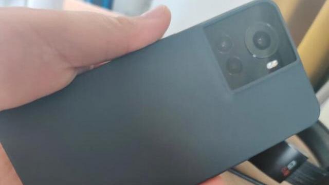 一加科技|价格2499元，一加Ace手机值得买吗？看完用户评价就知道了