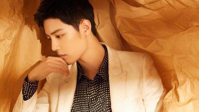 肖战|《音乐金曲榜》携手群星送祝福，肖战位居第一，还是夺冠歌手