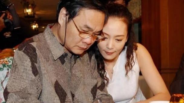 刘雪华|刘雪华：未婚先孕惨遭抛弃，发生意外无法当母亲，丈夫已离世11年