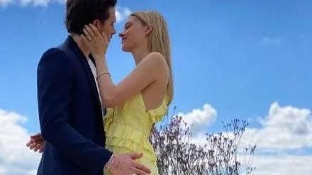 维多利亚|贝克汉姆长子婚礼：为期3天，花费三千万，哈里梅根在受邀名单中