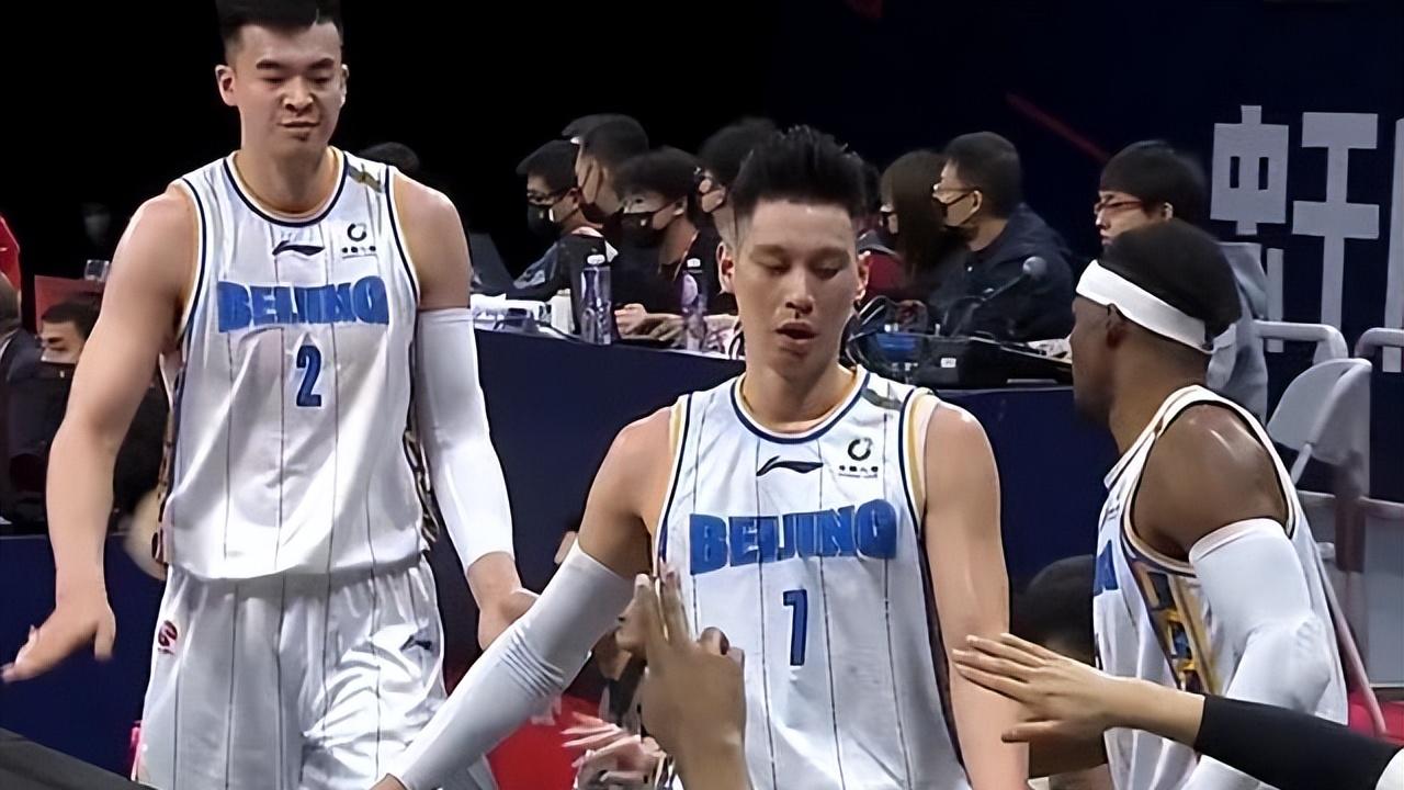 詹姆斯·琼斯|CBA：琼斯三双送绝杀，林书豪高效攻防，七人轮换吉林三将75分