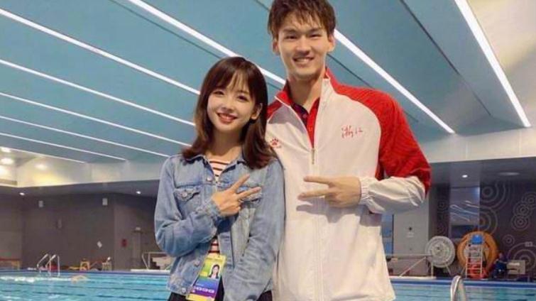 王冰冰|王冰冰删除和徐嘉余的视频，主动消除舆论力保前途，分手已成定局