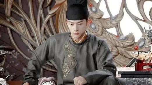 杨紫|杨紫再次回归古装剧，28岁男主扮相俊美，网友：又要开启追剧模式