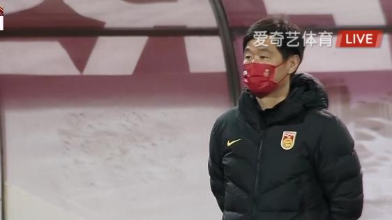 国足|0比3！越南奇兵“打脸”国足，李霄鹏再现争议，武磊创2耻辱纪录