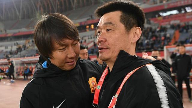 李霄鹏|李霄鹏用一场比赛就证明李铁非成绩原因下课，足协省下600万奖金