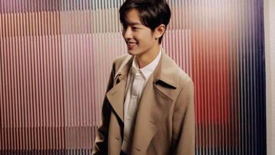 穿衣搭配|肖战评论区沦陷, 他到底说了什么？