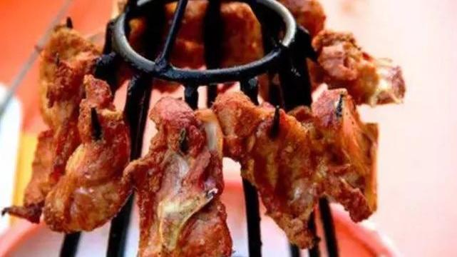 新疆维吾尔自治区|新疆架子肉，肉和骨头在一起，太好吃吃不起！