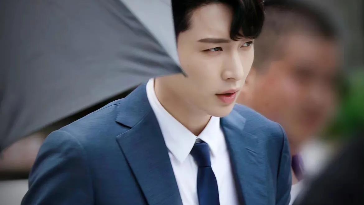 王濛|明星八卦：张艺兴、王濛金靖、杨洋赵露思