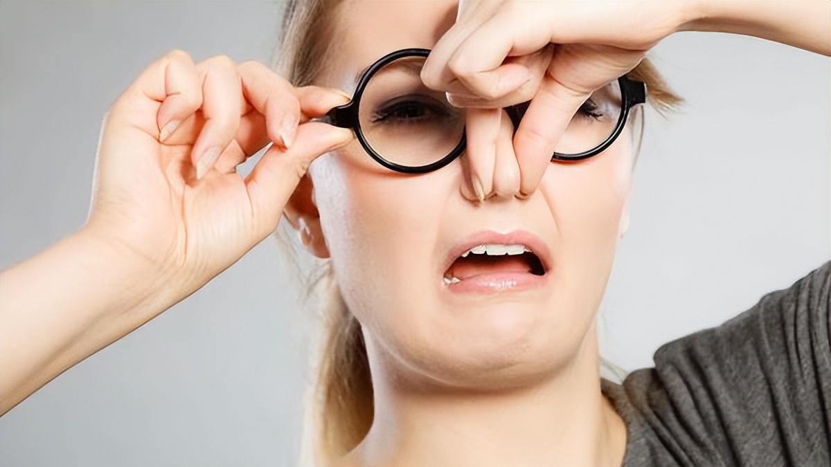 口臭|是口臭还是口罩戴得久？天天戴口罩，这股异味又是打从哪来？