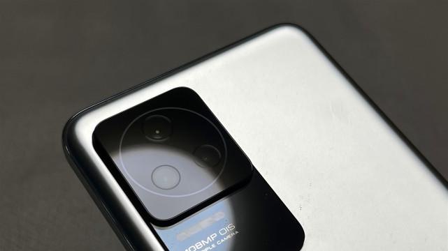 红米手机|realme GT2 Pro价格走低，对比红米K50 Pro，该怎么选？