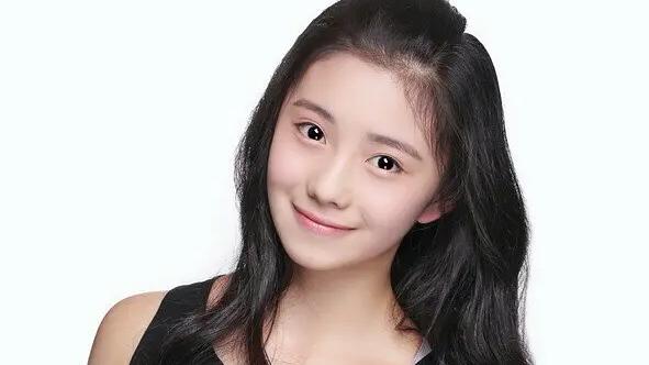 刘浩存|谜一样的刘浩存，遭全网抵制，却被张艺谋力挺，她是何方神圣？