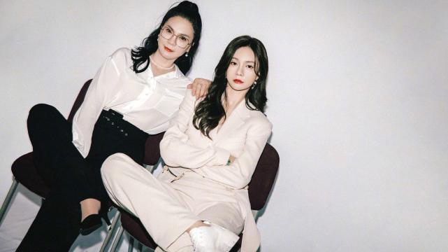 风起陇西|沈梦辰晒妈妈年轻美照送祝福，如复制粘贴超惊艳，感情深厚惹人羡