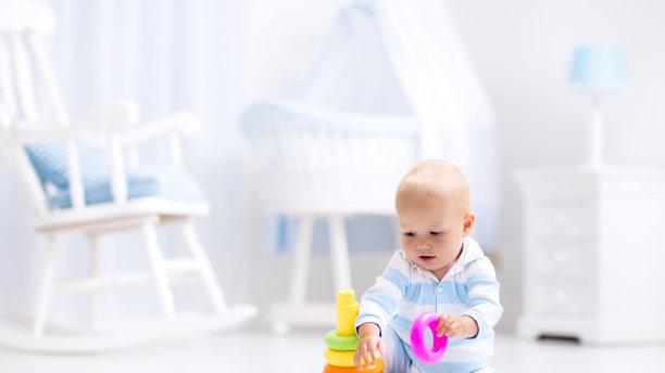 “好动”的孩子，有这3种表现，你家孩子有吗？