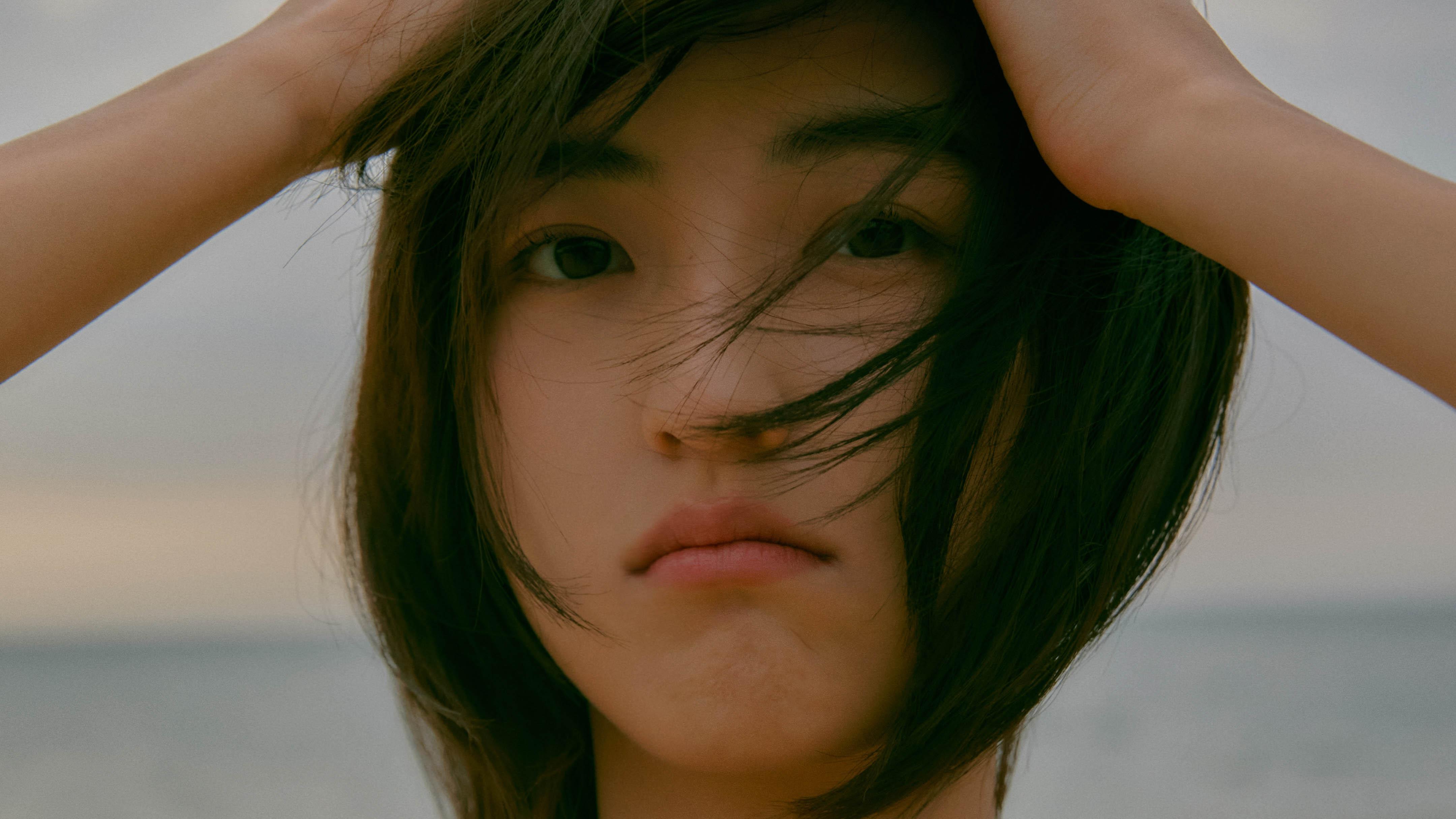 写真|《向往6》张子枫日落写真释出 浪漫氛围引人期待