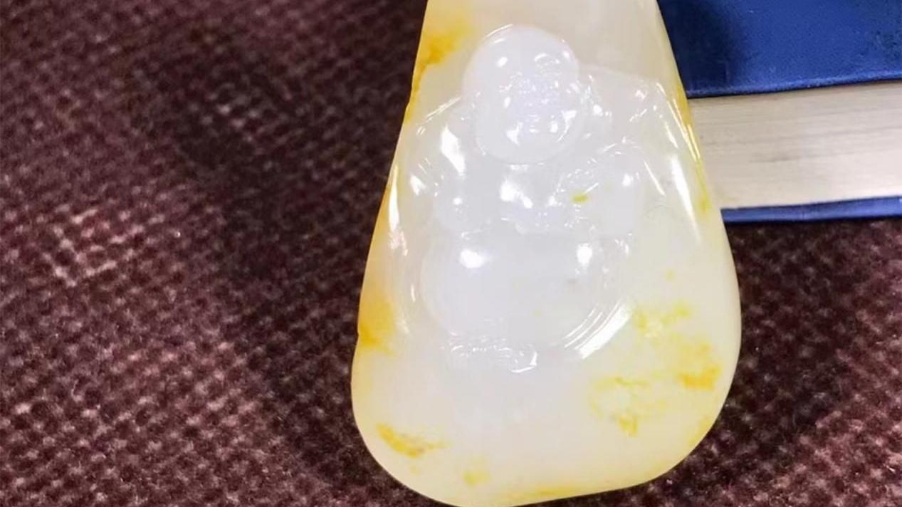 和田玉籽料|和田玉籽料染色怎么分辨，现在市面上的染色料都有那几种？