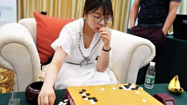 迪巴拉|27日围棋大赛 韩围甲申真谞崔精分别获胜 丁浩辜梓豪击败对手