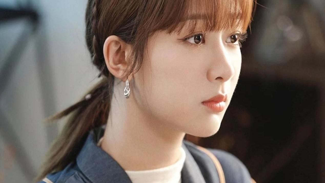 杨紫|杨紫新剧终于开播！三年前的时尚现在看着太过时，好在颜值够在线