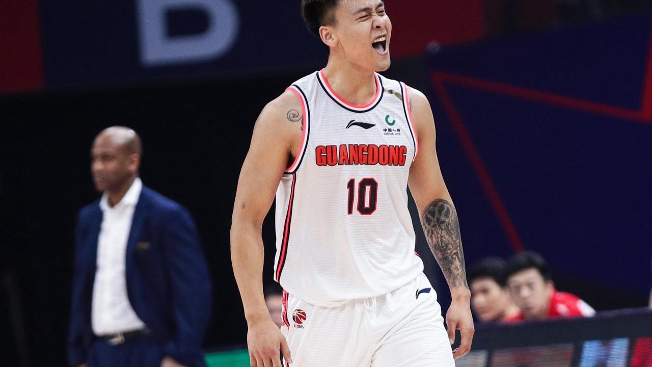 季后赛|杜锋季后赛喜从天降，三核心火线驰援，争冠12人阵容正式确定