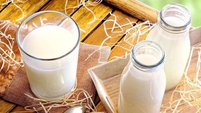 牛奶|牛奶并非都有营养，这3种“牛奶”就不建议大家喝，不妨了解下