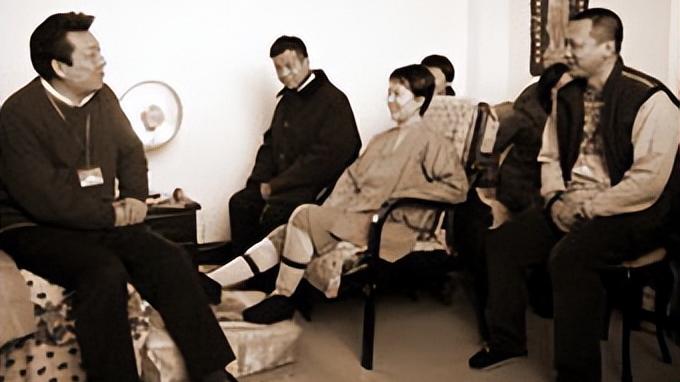 陈晓旭|15年前陈晓旭的兴隆寺讲话，这句话连说两遍，证明她多渴望活下来