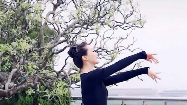 王艳|王艳秀舞技！如蝴蝶一样翩翩起舞，北京豪宅空中花园罕有曝光