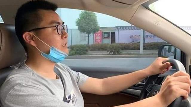 许敏|倒打一耙？杜新枝内涵许敏疑点重重，十问许敏后再发视频热度高