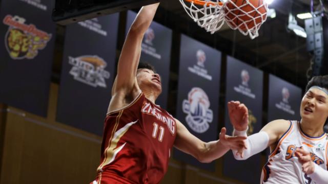余嘉豪|正式确定！余嘉豪前往美国特训，参加NBA选秀，或离开CBA赛场