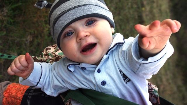 婴儿摄影的7个技巧，教你如何为宝宝拍出可爱的照片？