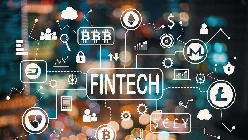 事业单位|25个机器人组团作业，首个数字员工办公室诞生，日单量可达2300